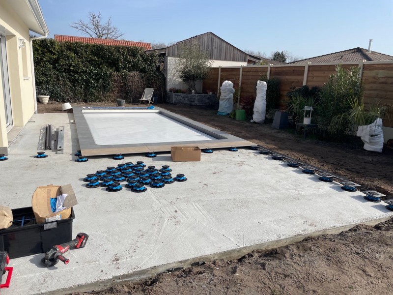 Terrasse carrelage sur plot ANDERNOS les bains proche lège cap ferret