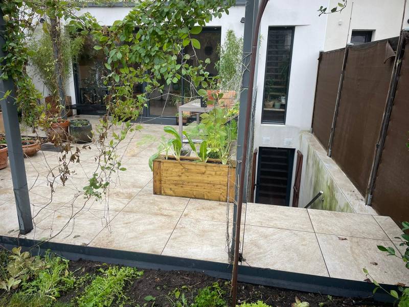 Quel professionnel pour réaliser une terrasse carrelage Talence