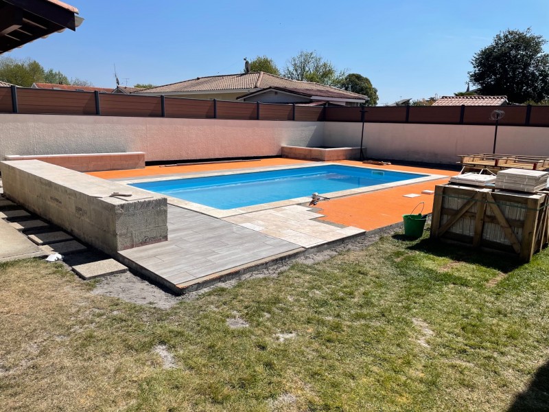 création d'une terrasse carrelage pour ma piscine biganos