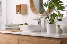 Notre zone d'activité pour ce service Comment aménager une petite salle de bain à l'aide d'un artisan carreleur expérimenté avec des matériaux modernes et optimisés pour petits espaces